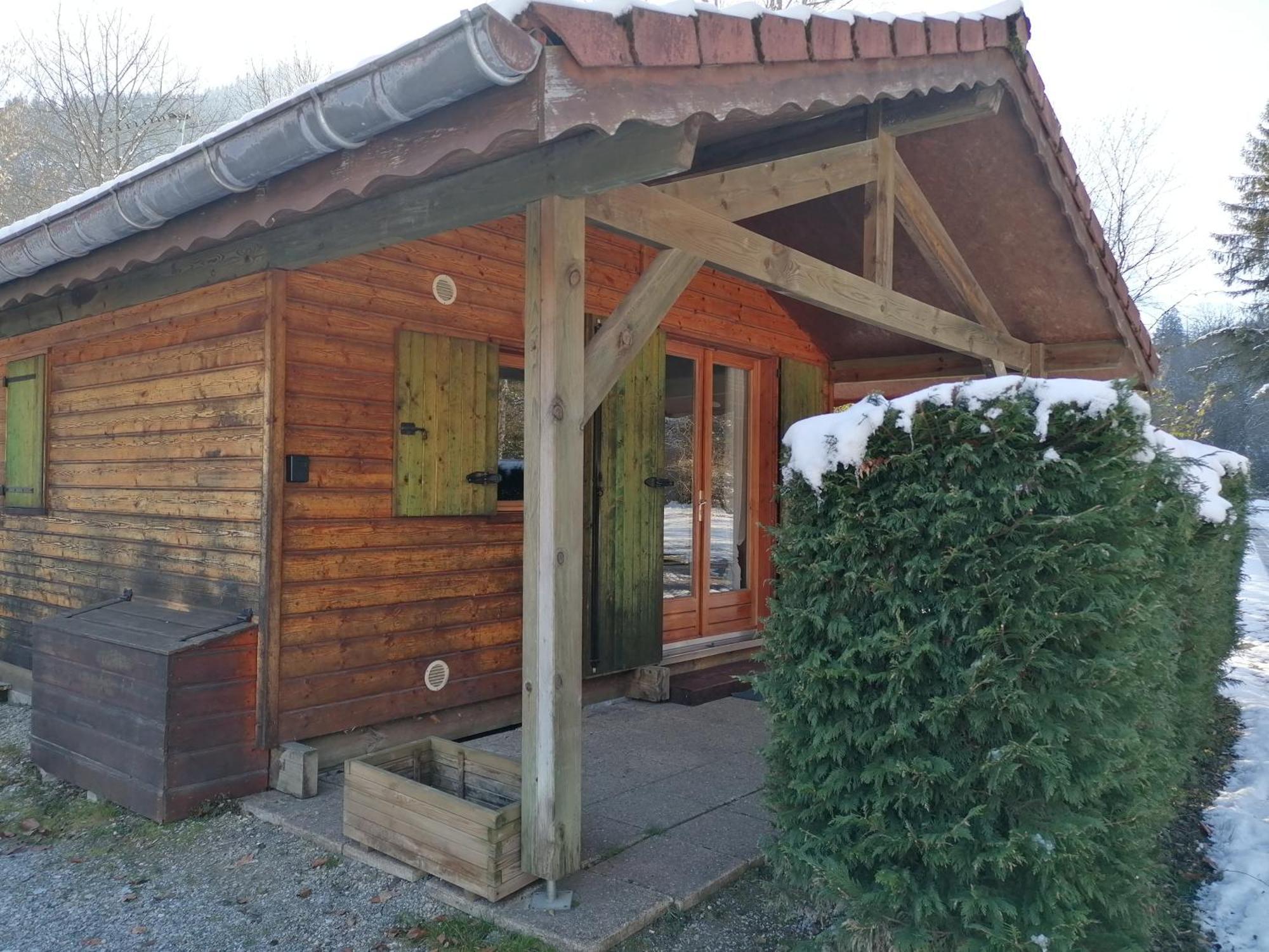 Camping Le Trejeux - Petit Chalet Thones Luaran gambar